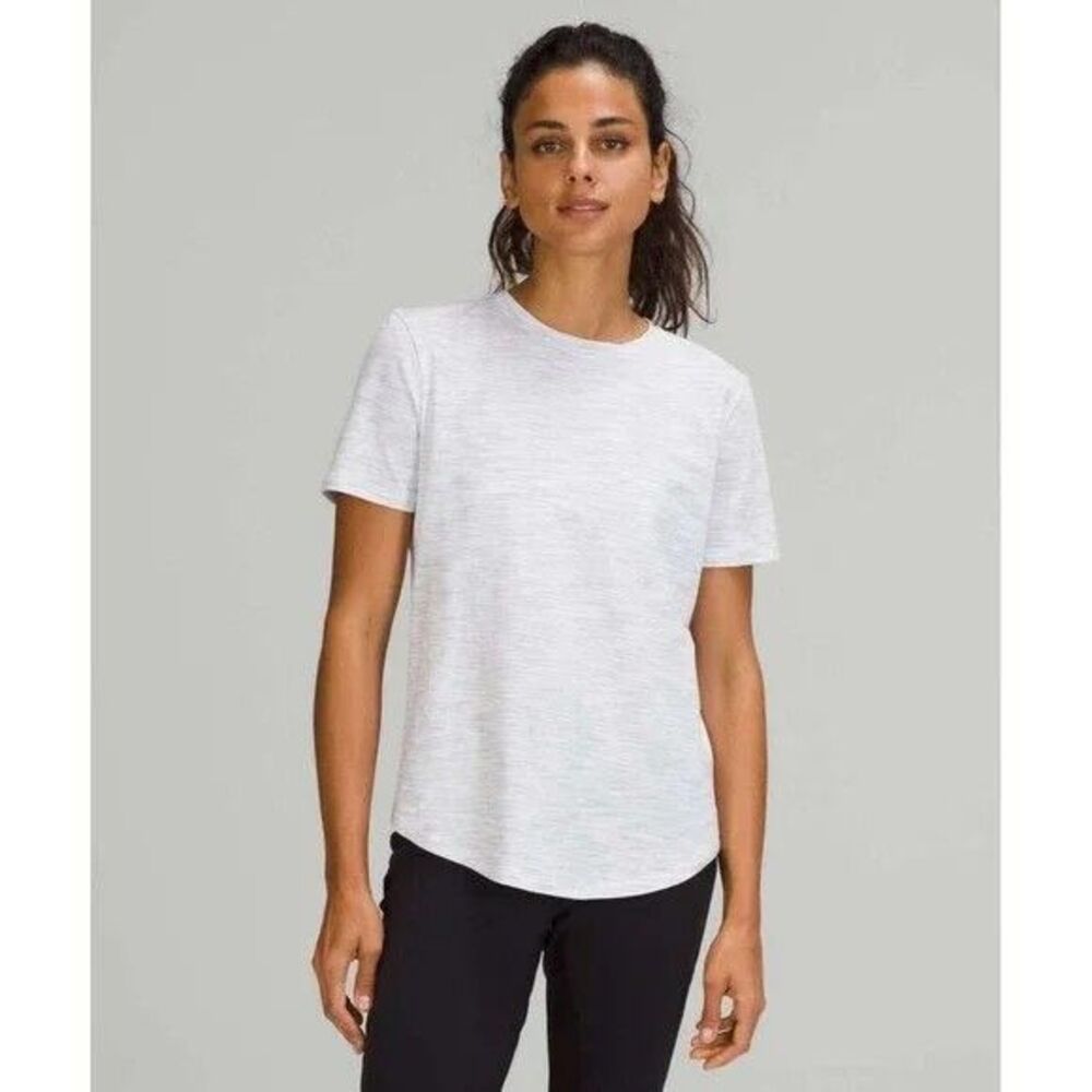 LULULEMON Women's Love crewneck space heather gray short-sleeve t-shirt tee - 6